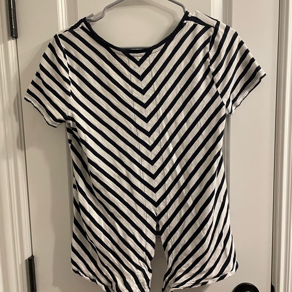 Loft t-shirt - Picture 4 of 4